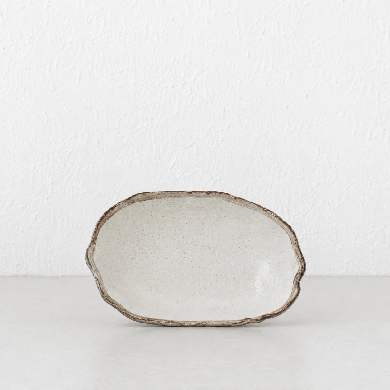 Shirokaratsu Large Oval Bowl - Just A Pinch Co